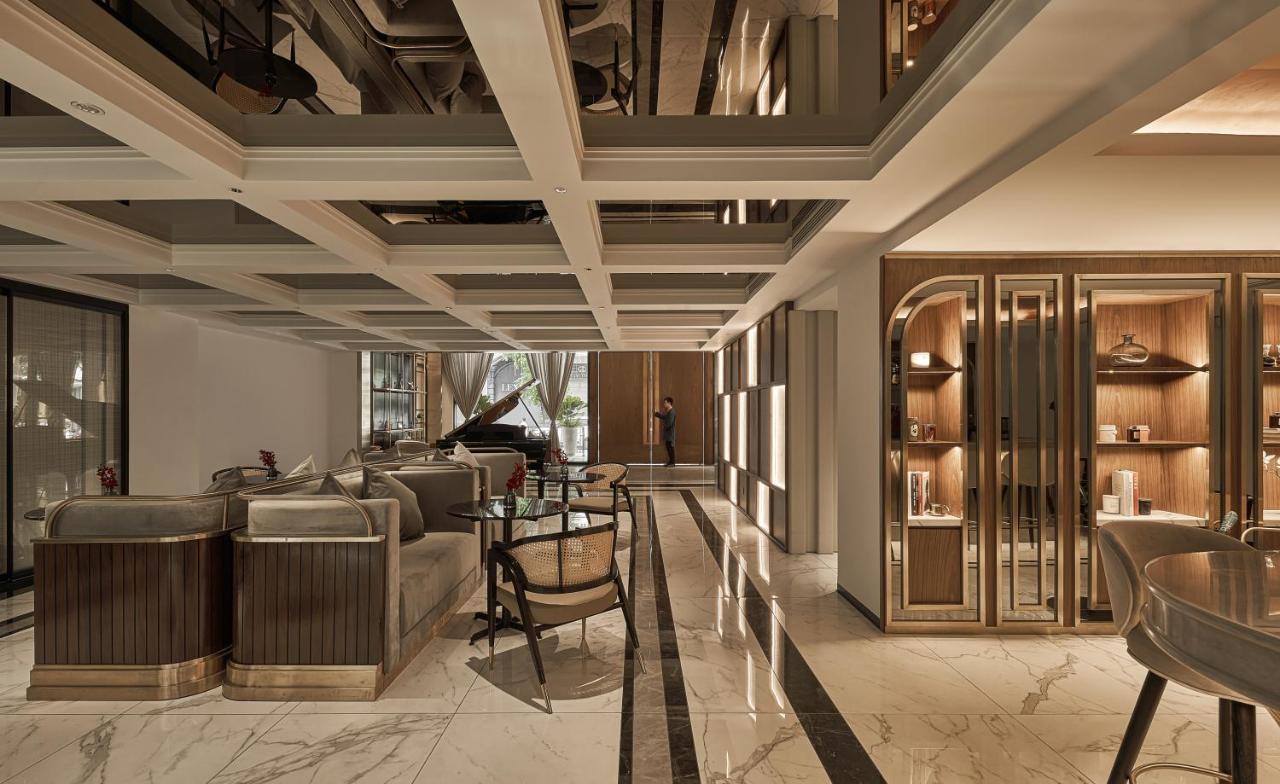 La Siesta Premium Saigon Hotell Ho Chi Minh-byen Eksteriør bilde The lobby of the hotel