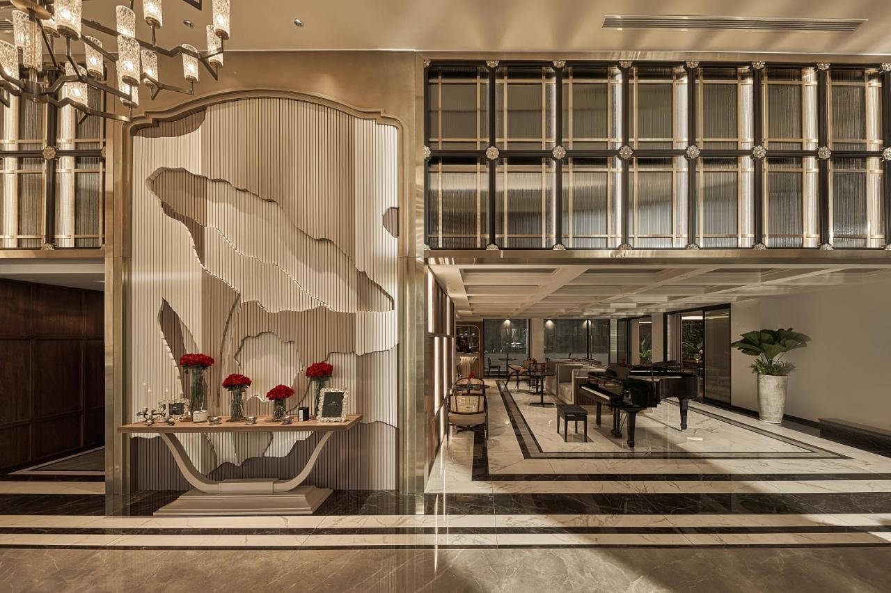 La Siesta Premium Saigon Hotell Ho Chi Minh-byen Eksteriør bilde The lobby of the hotel